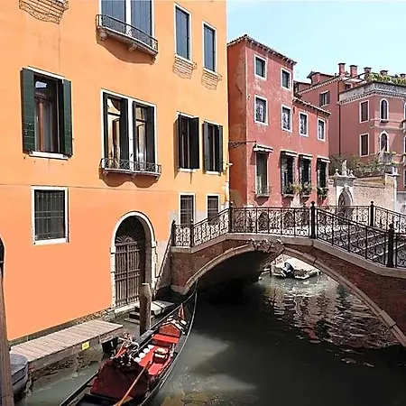 Canaletto 3*