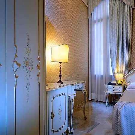 Canaletto 3*