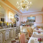 Отель Canaletto 3*
