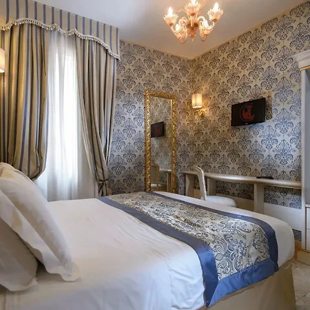 Canaletto 3*