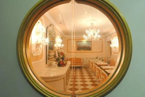 Hotel Canaletto 3*