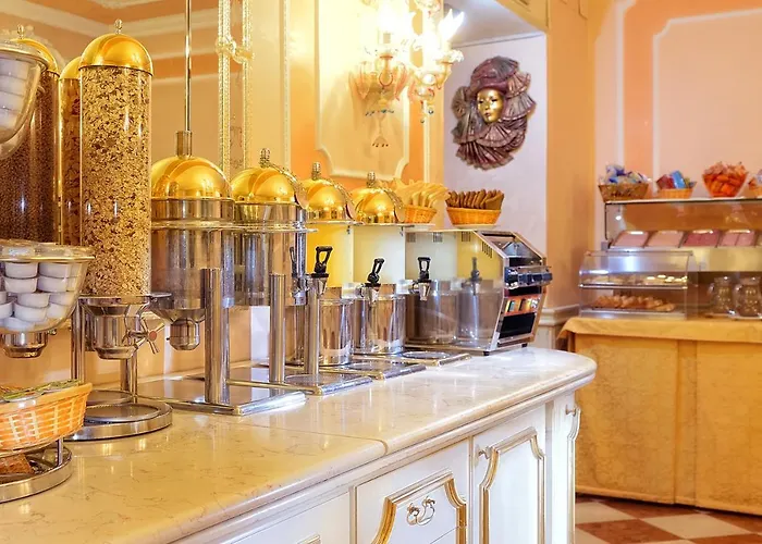 Canaletto Hotel 3*